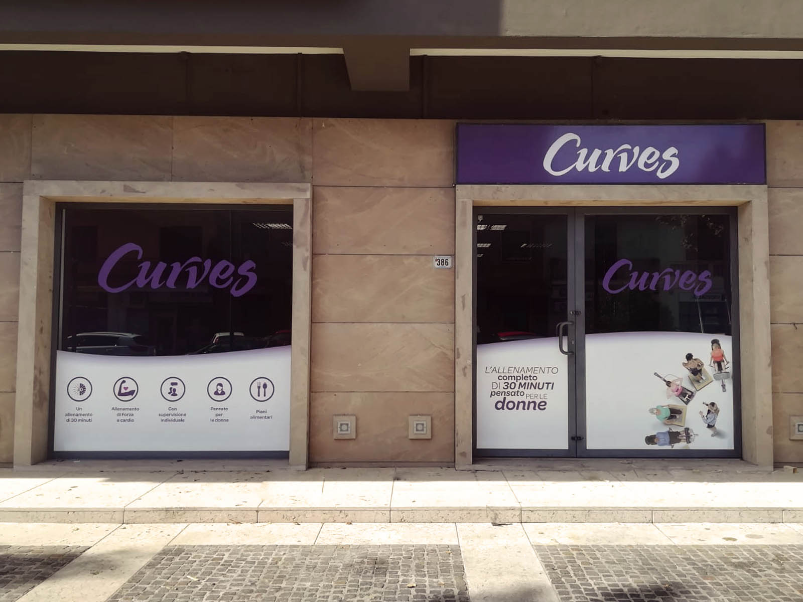 realizzazione-palestra-curves